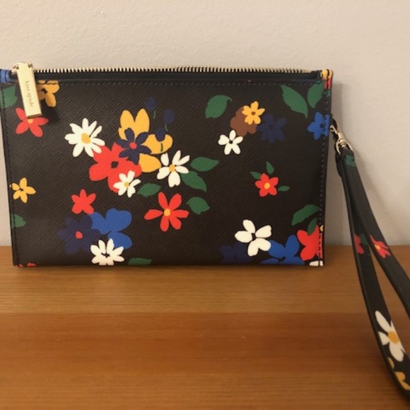NWOT Kate Spade Medium Double Zip Floral Wristlet - Picture 2 of 4